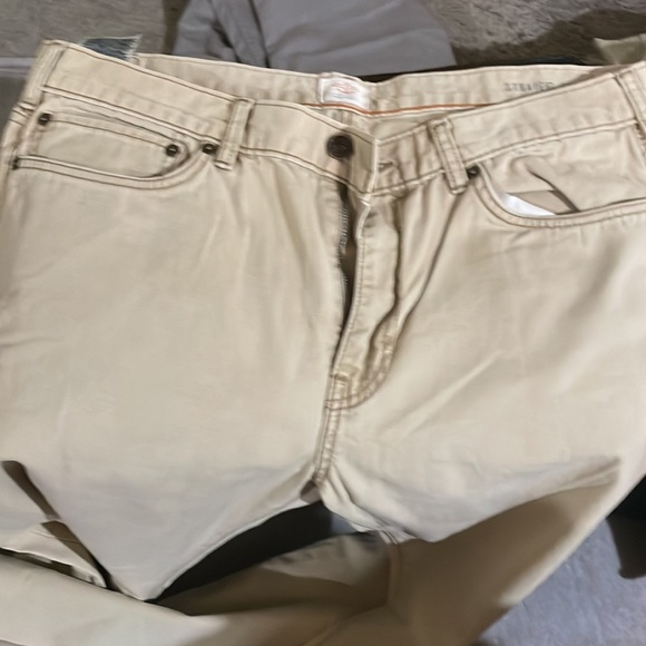 Dockers - Picture 2 of 2